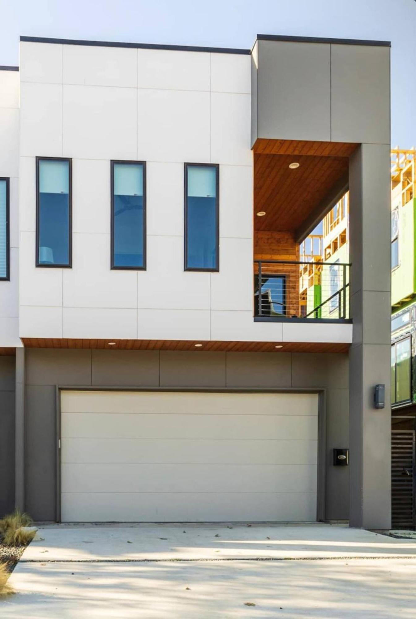 Townhouse Uptown Private Patio Villa Dallas Exterior photo